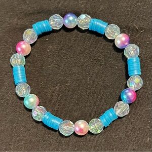 Handmade blue beaded bracelet